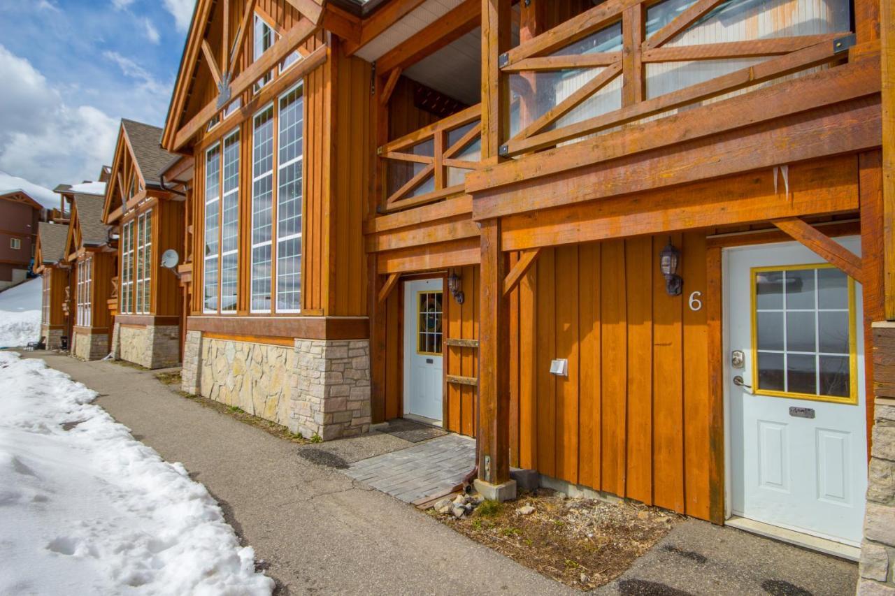 3 Bedroom 3 Bath Ski In Ski Out With Private Hot Tub Big White Exterior foto